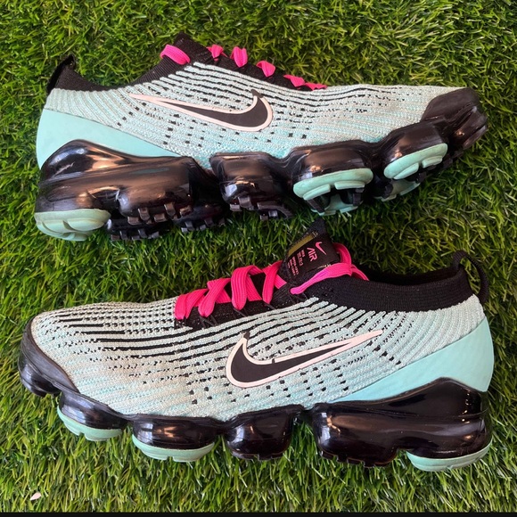 vapor max south beach